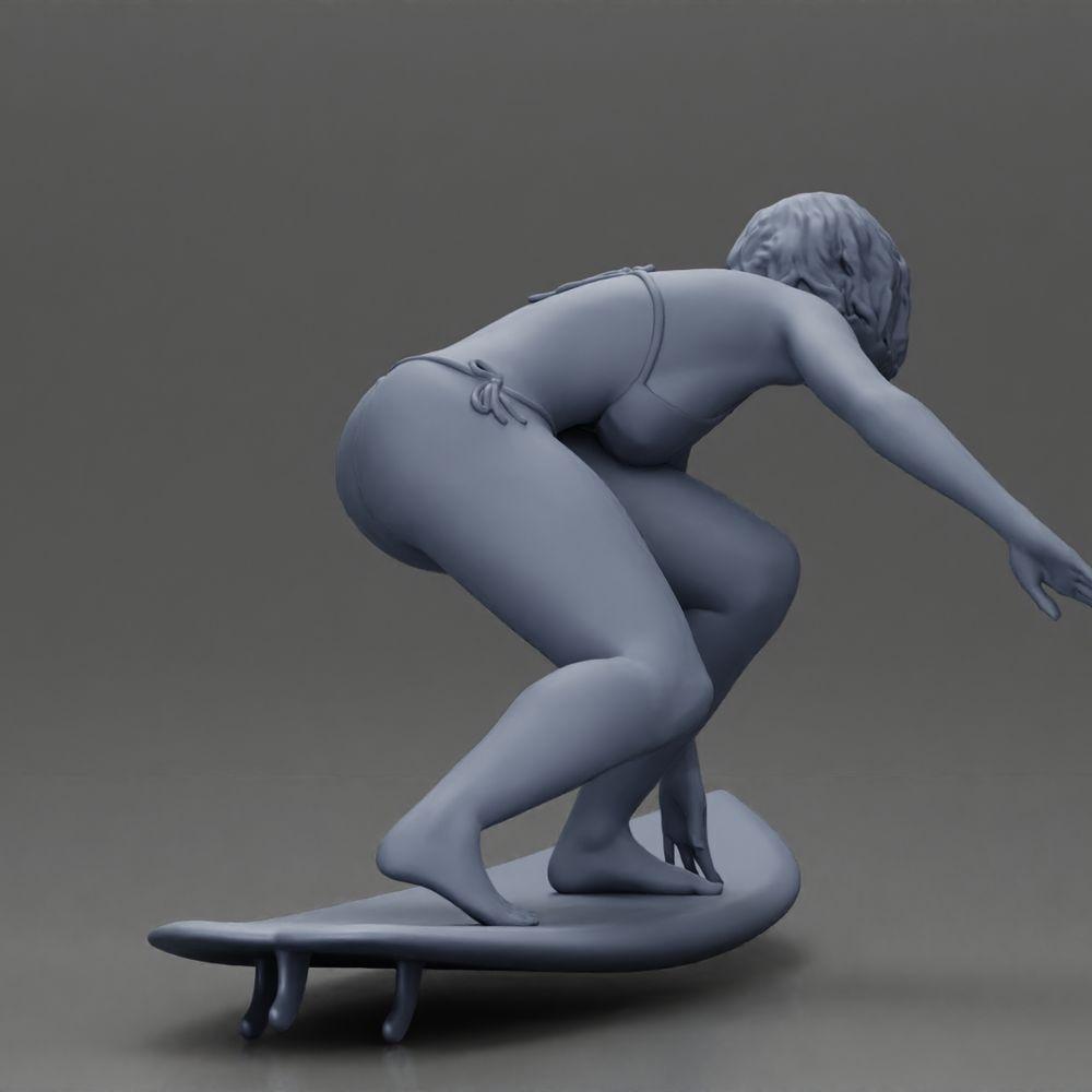 Diorama model building product photo 9: Diorama miniature: Surfer girl kneeling in bikini on surfboard, single (Ref No. A119)