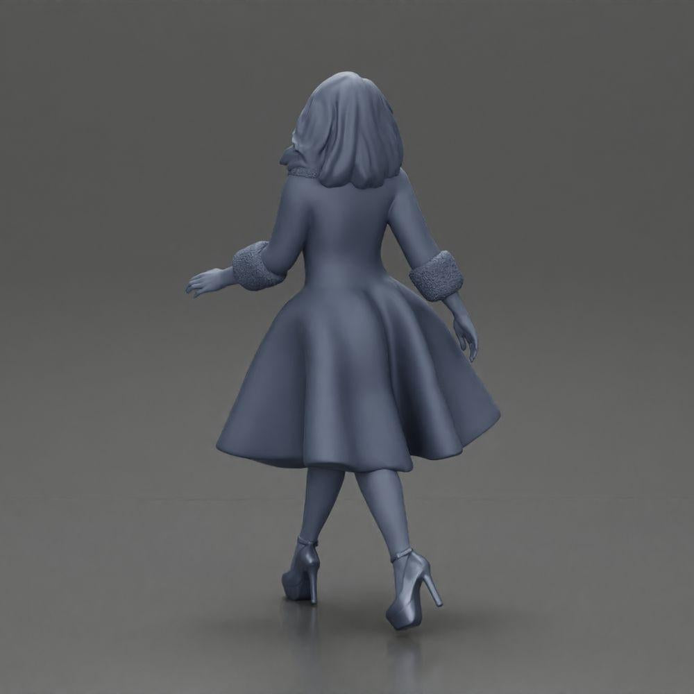 Diorama model building product photo 9: Diorama figure: miniature figure of a woman in a red dress with fur trim in a walking pose - Diorama (Ref No. A117)