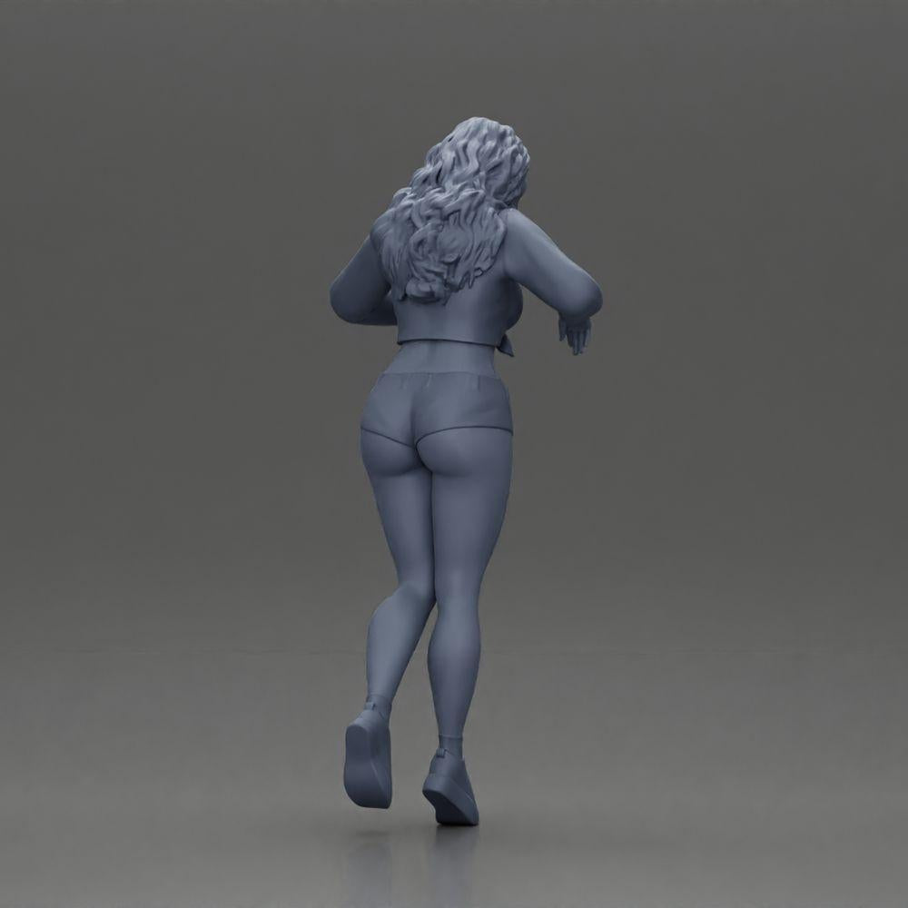 Diorama model building product photo 9: Female diorama figure in mini skirt and shorts, standing at the edge of the stairs (Ref No. A73)