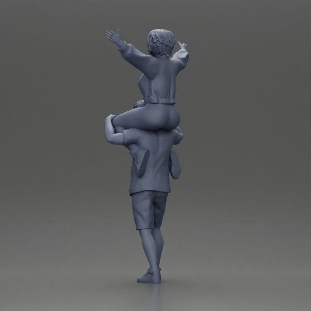 Diorama model building product photo 10: miniature figure: man in shorts carrying girlfriend on shoulders, posing couple (Ref No. A76)