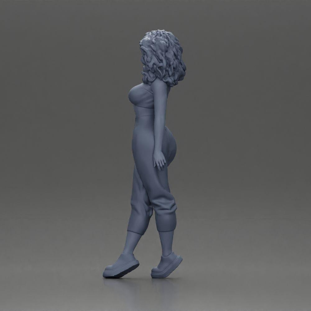 Diorama model building product photo 10: miniature figure: standing woman with curly hair in green outfit, posing (Ref No. A130)