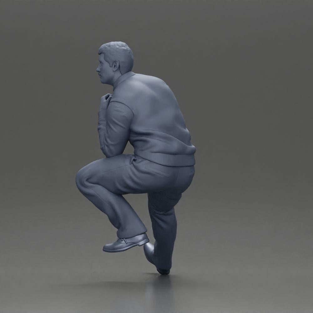 Diorama model building product photo 10: Diorama seated figure: Turkish man with tie and vest, half kneeling (Ref No. A72)