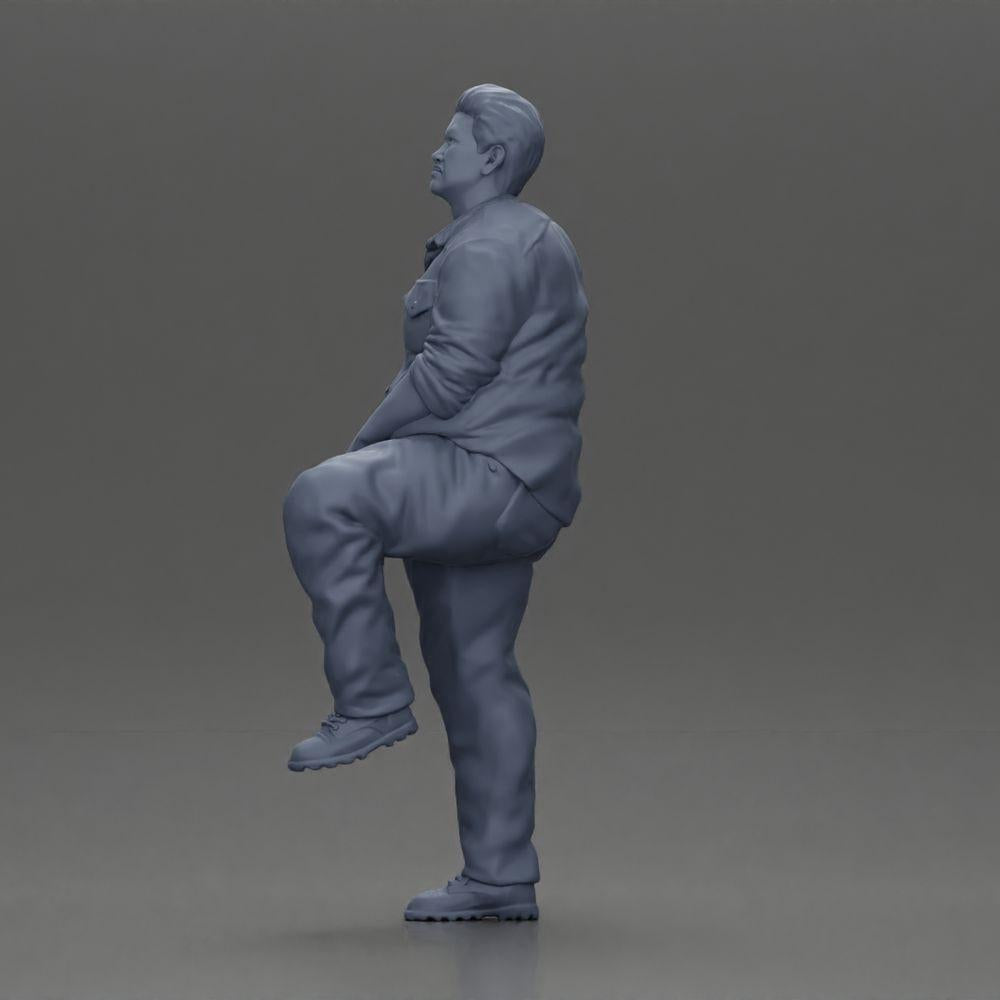 Diorama model building product photo 10: miniature figure: stout Asian man, looking up, in shirt, foot on step (Ref No. A101)
