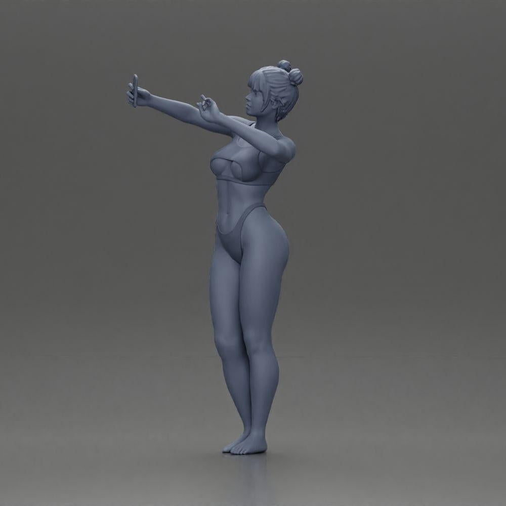 Diorama model building product photo 11: Diorama miniature: Woman in bikini taking selfie on the beach, standing figure (Ref No. A69)