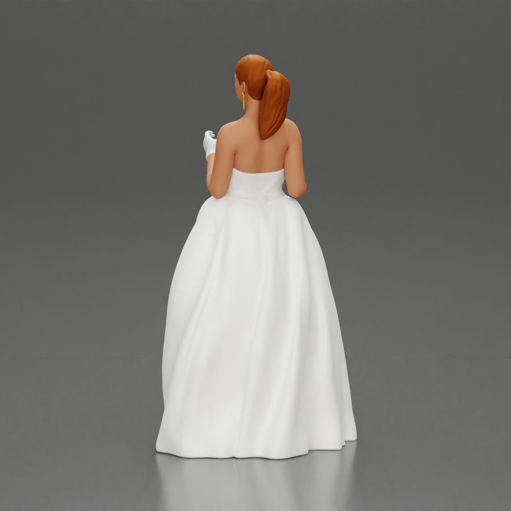 Diorama model building product photo 13: Diorama figure: miniature bride in a floor-length white dress with bouquet (Ref No. A132)