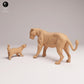 Product photo Animal Figure Diorama, Model Building: 0: Wild Animal Figures: Lioness in Battle with Honey Badger (Ref 25_08_01)