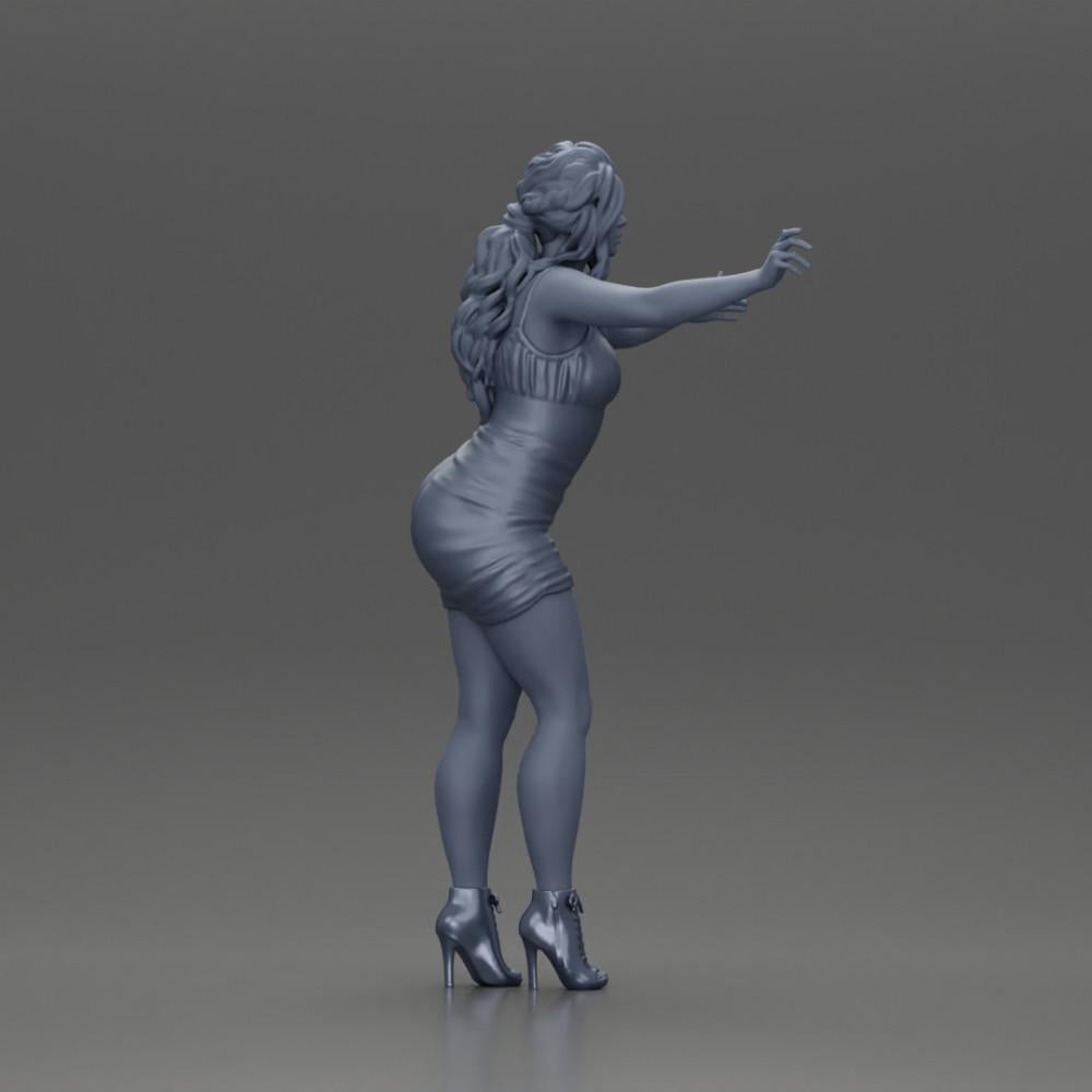 Diorama Modellbau Produktfoto 8: Diorama-Figur: Frau im knielangen Kleid mit Absatzschuhen, ausgestreckte Arme (Ref Nr. A58)