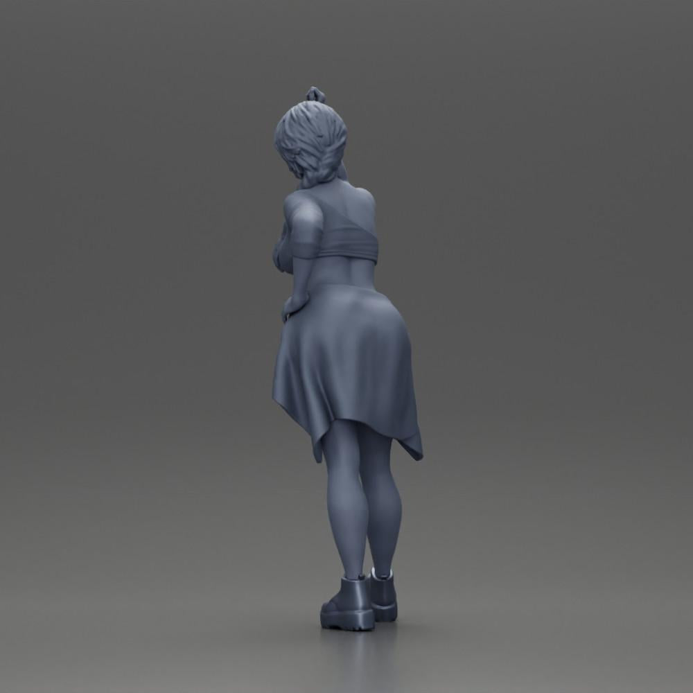 Diorama model building product photo 10: miniature figure: girl in top & shorts, shirt tied around waist, arm raised (Ref No. A56)