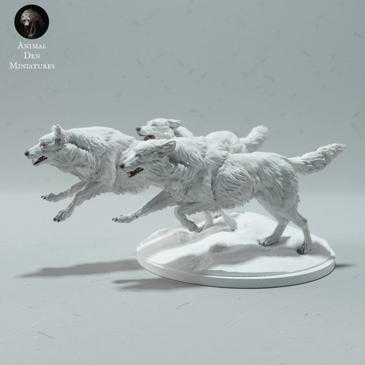 Product photo animal figure Animal Den Miniatures 0: Arctic animal figure: Polar wolves - walking (23_01_12)