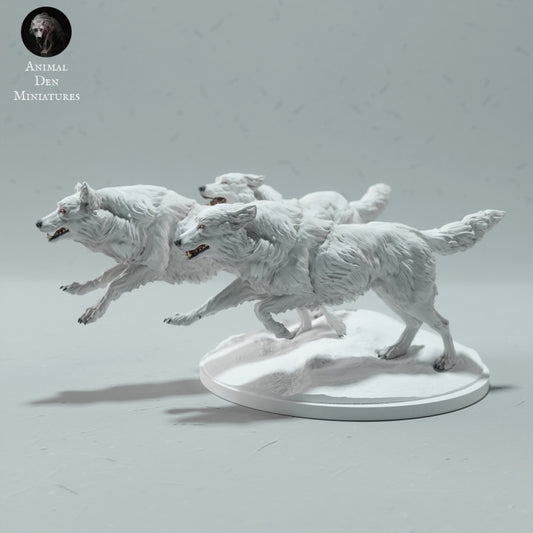 Product photo animal figure Animal Den Miniatures 0: Arctic animal figure: Polar wolves - walking (23_01_12)