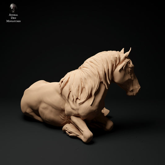 Produktfoto Tier Figur Diorama, Modellbau: 0: Farm Tier Figur: liegendes Pferd, Stute - Suffolk Punch