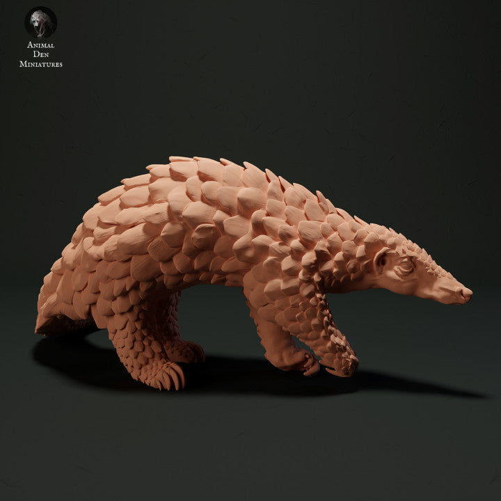 Product photo animal figure Animal Den Miniatures 1: Wild animal figure: Malayan pangolin (23_05_08)