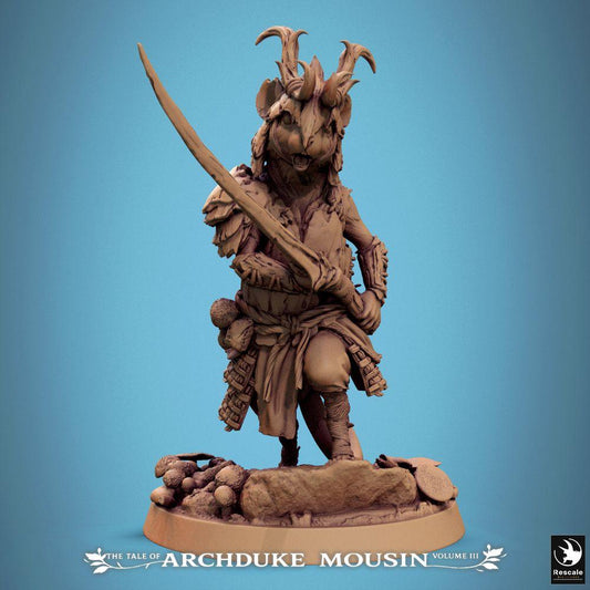 Product photo Tabletop 28mm Lord of the Print (LotP) 0: Fantasy figure: Mouse Warrior (Rodentfolk) - Forest Guardian & Duelist with curved blade, horned headdress, light lamellar/scaled armor (25_07_G5)