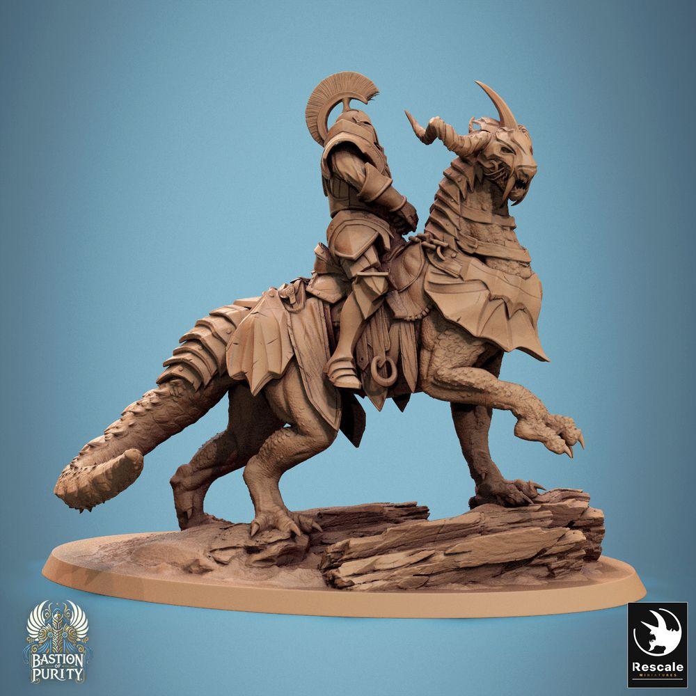 Product photo Tabletop 28mm Lord of the Print (LotP) 1: Fantasy Figure: Dragoryx Chief - Armored Dragon Rider / Saurian Rider in Full Plate Armor, Cavalry Champion with War Hammer (24_09_I2)