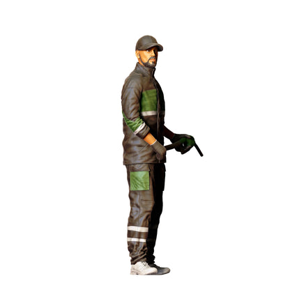 Diorama model building product photo 0: Gas station attendant in work clothes – figure with fuel nozzle (Ref. No. 431)