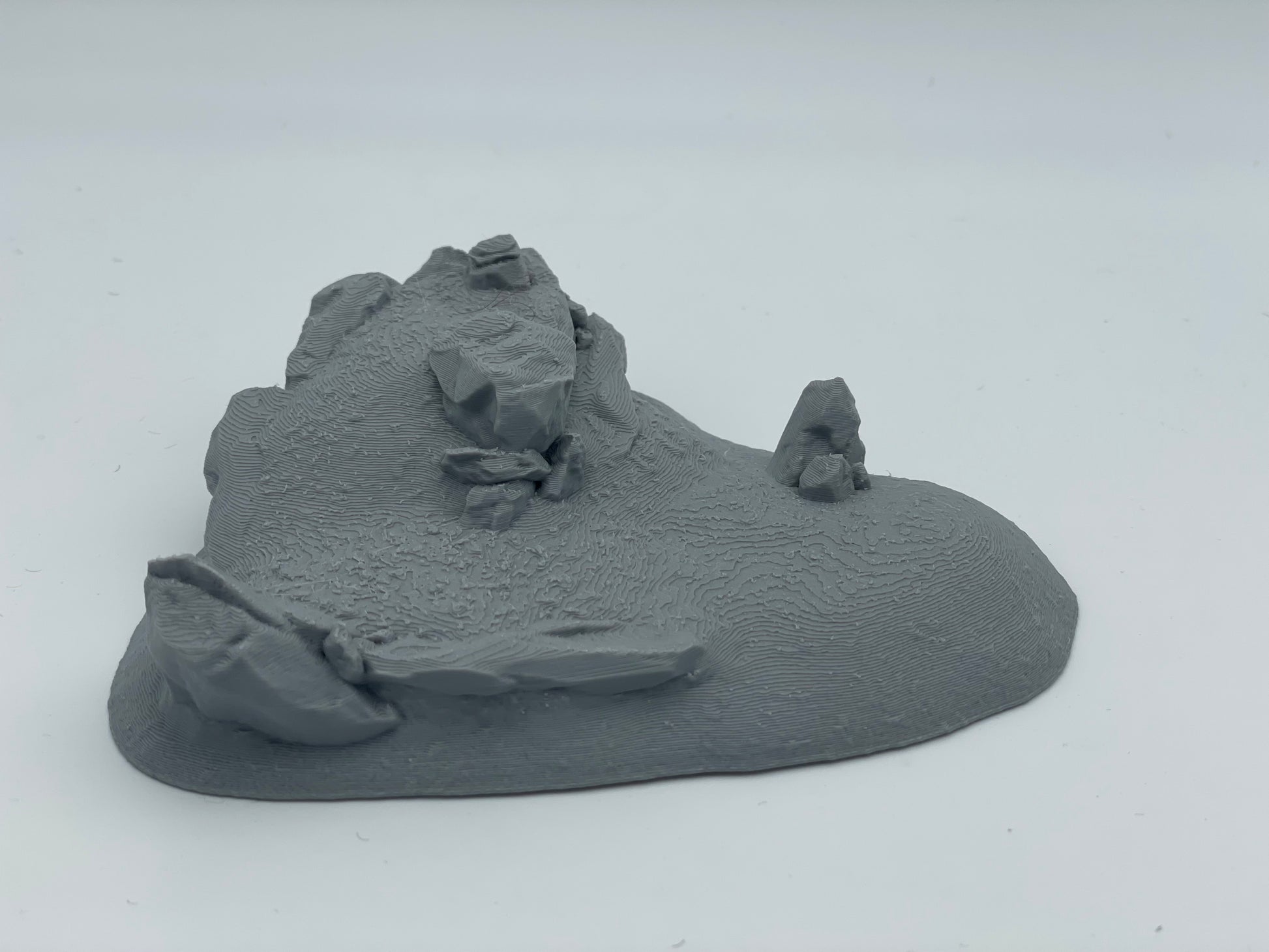 Product photo Tabletop 28mm The Printing Goes Ever On (TPGEO) 0: Hill Terrain Type C - Gentle Rise in Grassland
