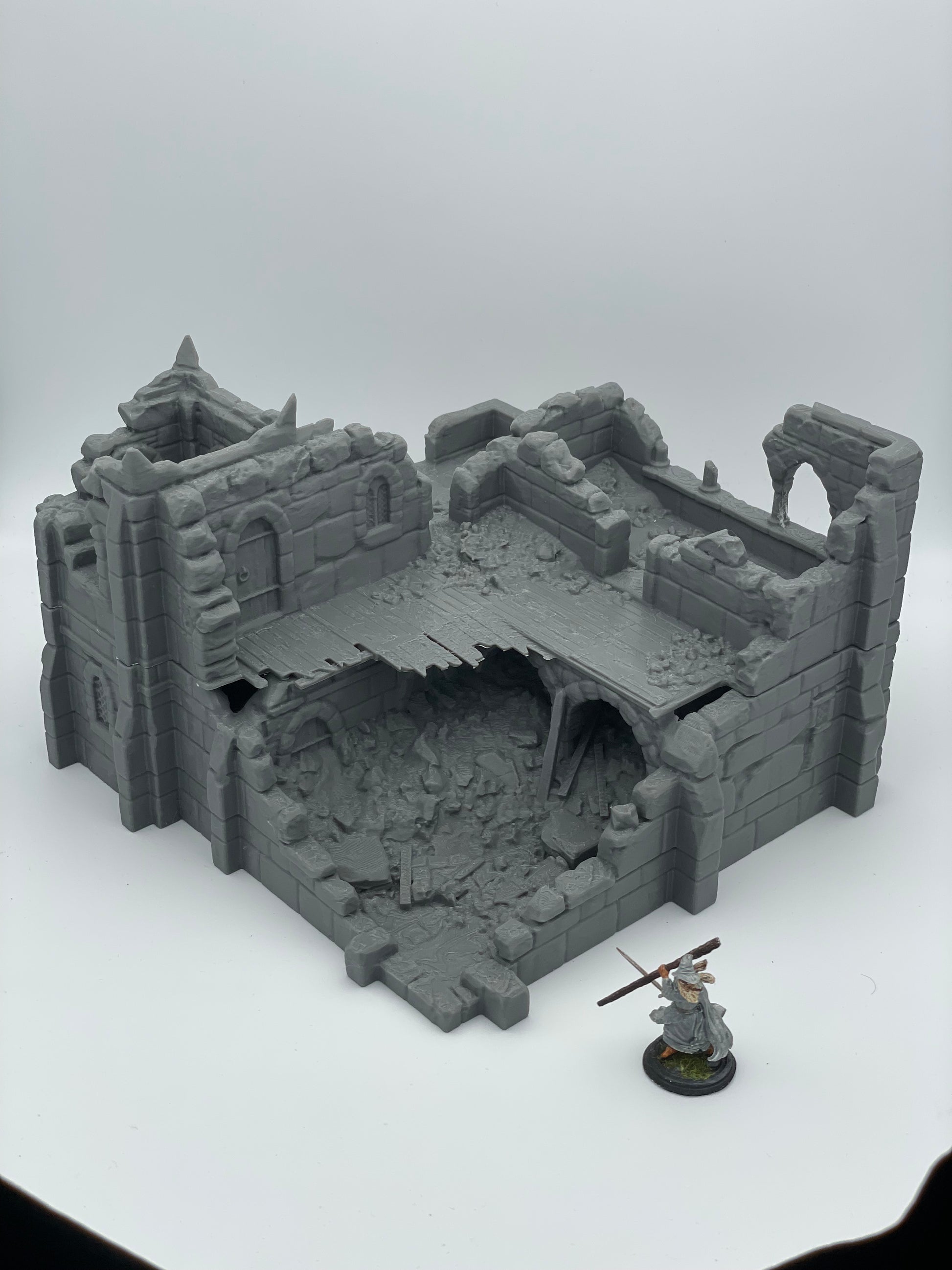 Product photo Tabletop 28mm The Printing Goes Ever On (TPGEO) 0: Ruins of medieval dwelling C - Remains of a building from the human realm Gonthan