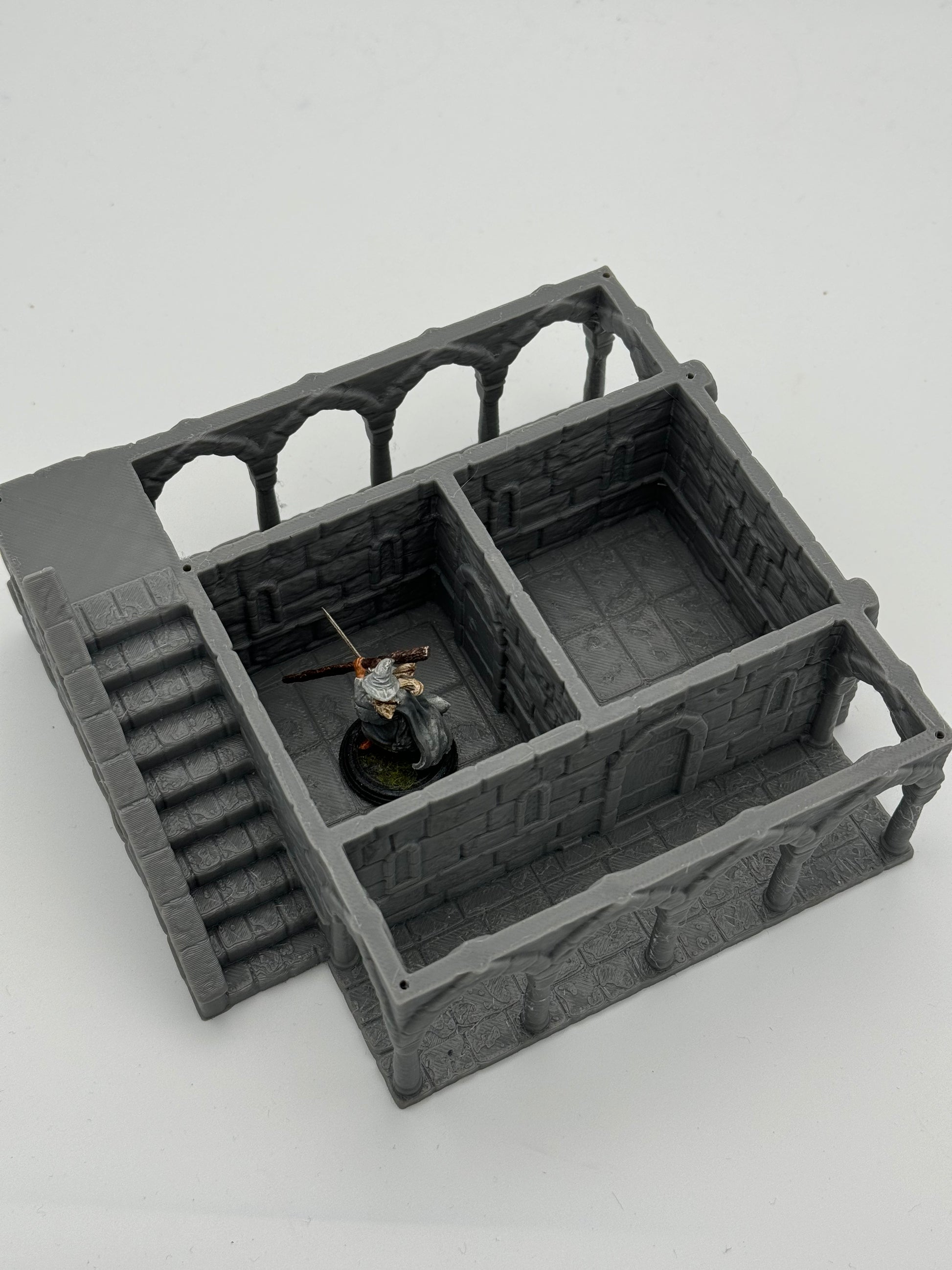Product photo Tabletop 28mm The Printing Goes Ever On (TPGEO) 0: House B Ivory City - Kingdom of Gonthan Building - Tabletop Terrain