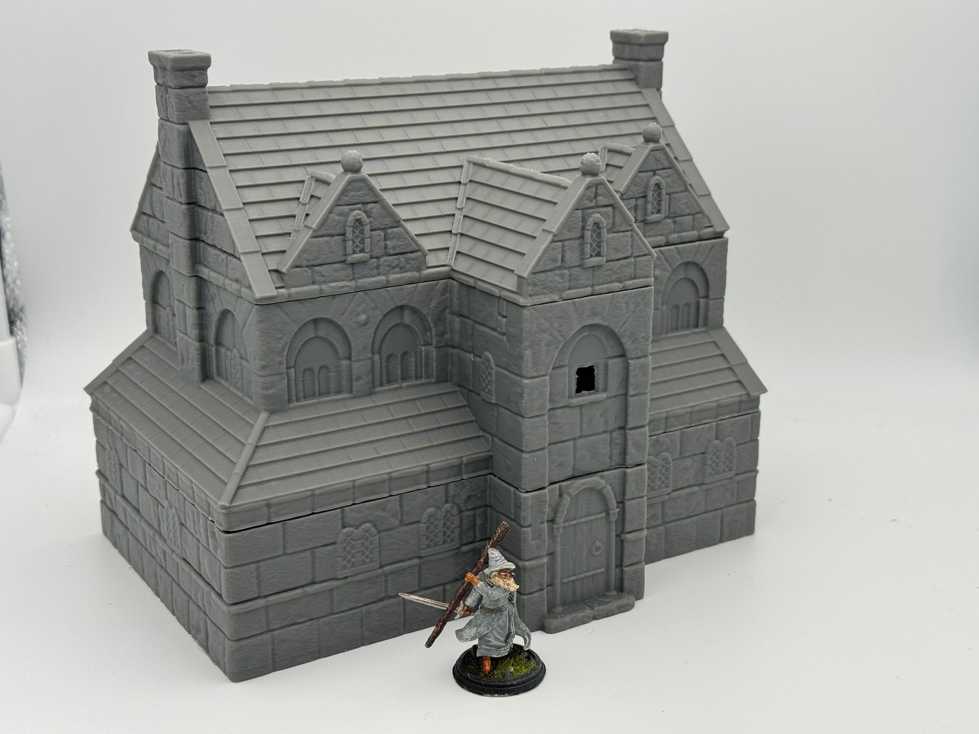 Product photo Tabletop 28mm The Printing Goes Ever On (TPGEO) 0: Inn Ivory City - Kingdom of Gonthan Building - Inn Tabletop Terrain