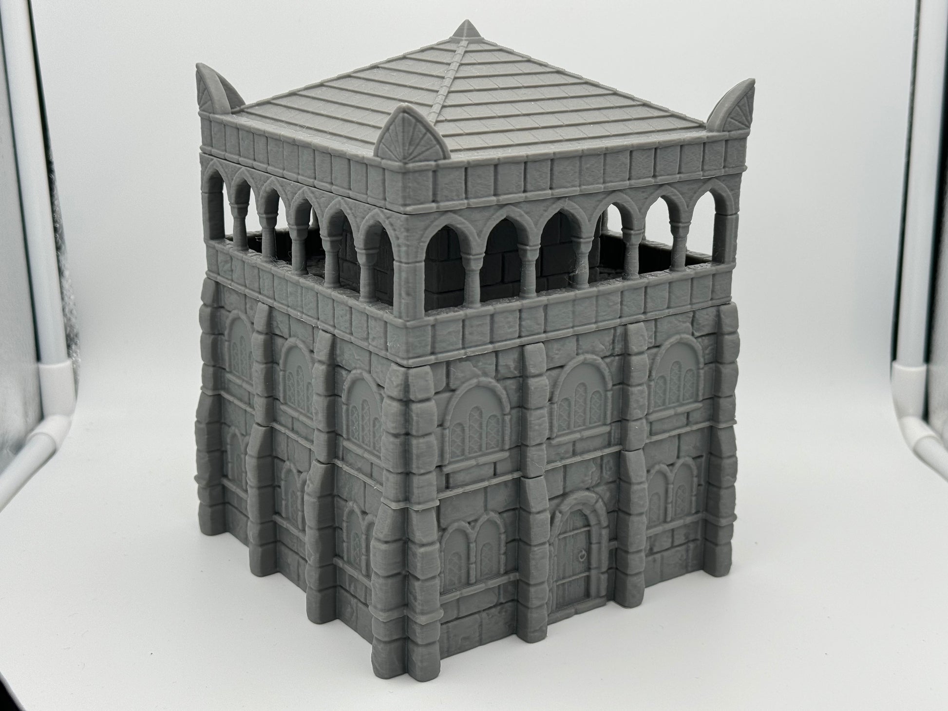 Product photo Tabletop 28mm The Printing Goes Ever On (TPGEO) 0: Warehouse Ivory City - Kingdom of Gonthan - Warehouse Tabletop Terrain