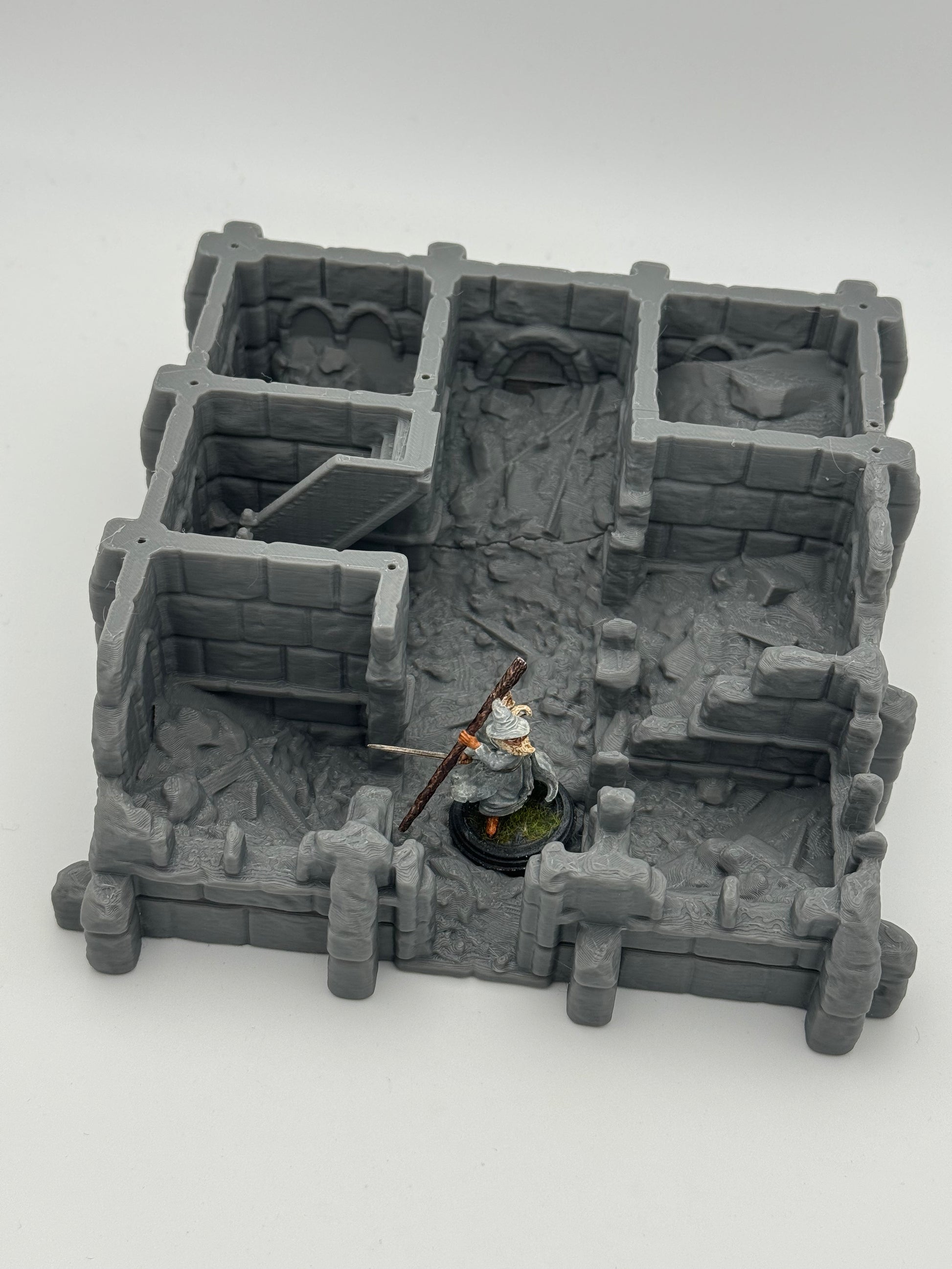 Product photo Tabletop 28mm The Printing Goes Ever On (TPGEO) 0: Warehouse Ruins Ivory City - Kingdom of Gonthan - Warehouse Tabletop Terrain