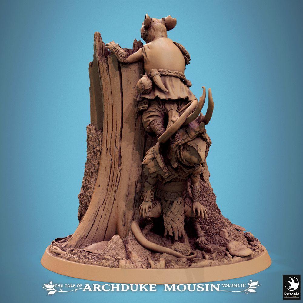 Product photo Tabletop 28mm Lord of the Print (LotP) 0: Tabletop miniature: Ratman warrior and mouse rogue on tree stump - scout/ranger, scale armor, climbing rope, diorama base (25_07_Q9)