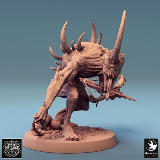 Product photo Tabletop 28mm Lord of the Print (LotP) 0: Tabletop miniature: Demonic Beast - lurking horned monster with spear and trophy, spiked demon, warbeast, dungeon boss (24_08_F12)