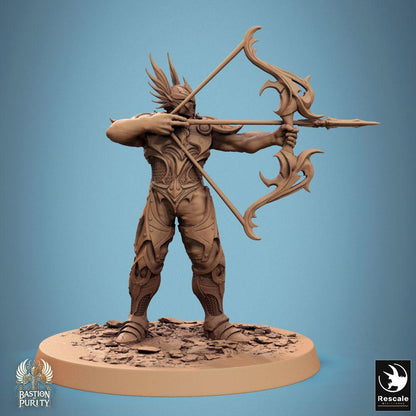 Product photo Tabletop 28mm Lord of the Print (LotP) 0: Tabletop miniature: Elf archer with longbow, wood elf ranger and scout - Sentinel of Aetherium (24_09_D1)