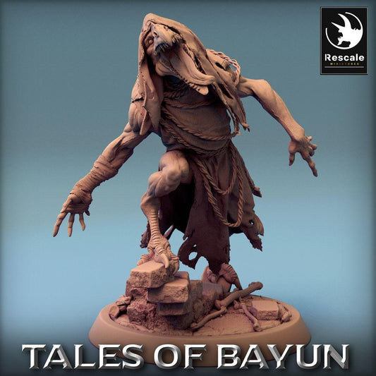 Tabletop photo 28mm Lord of the Print (LotP) 0: Tabletop miniature: Kikimora Ghoul, demonic cultist shaman with bone mask on ruins base (24_01_E4)