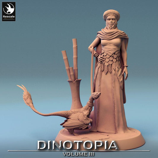 Product photo Tabletop 28mm Lord of the Print (LotP) 0: Fantasy Figure: Desert Nomad and Beastmaster with Feathered Dinosaur - Ranger, Tribal Leader, Scout (24_06_E13)