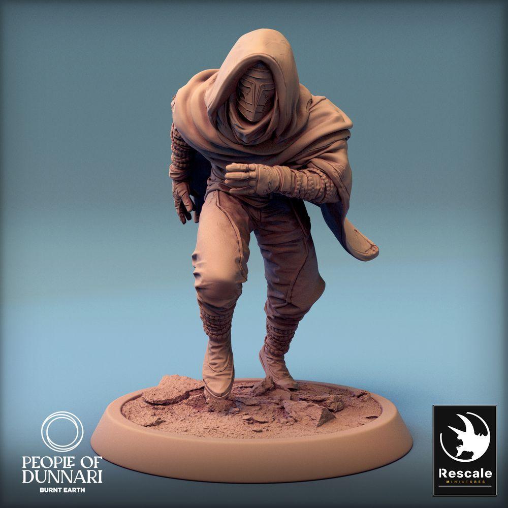 Product photo Tabletop 28mm Lord of the Print (LotP) 0: Tabletop miniature: Desert Assassin and Shadow Runner, Rogue character in running pose with hood and cloak (24_03_C3)