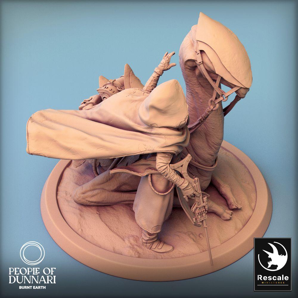 Product photo Tabletop 28mm Lord of the Print (LotP) 0: Sci-Fi Figure: Desert Nomad and Beast Tamer with Sandrunner Mount (Sandstepper), Scout with Long Rifle (24_03_J2)