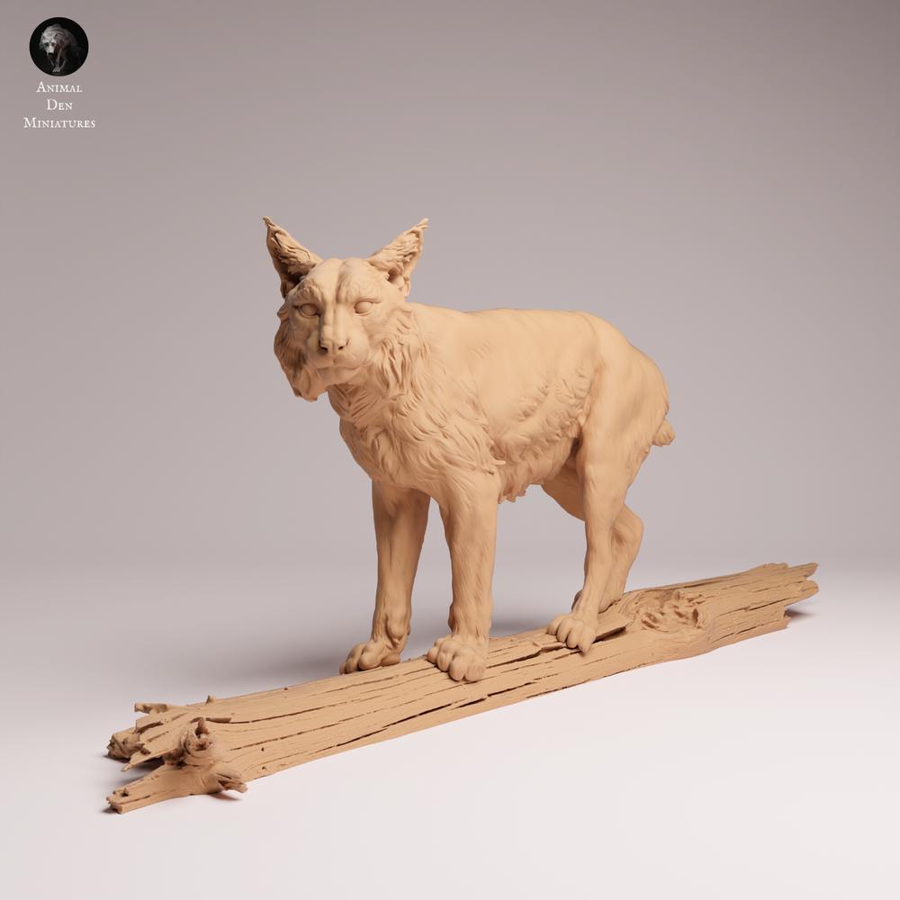 Product photo Tabletop 28mm Lord of the Print (LotP) 2: Wildlife animal figure: Eurasian lynx - on a tree (26_07_04)