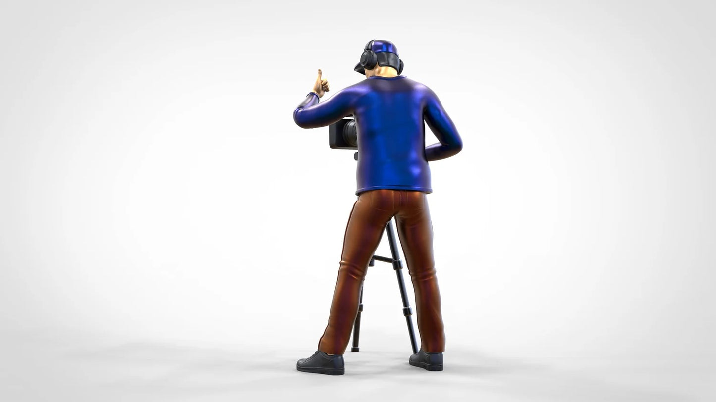 Product photo diorama and model building miniature figure: Reporter team - cameraman with camera and tripod