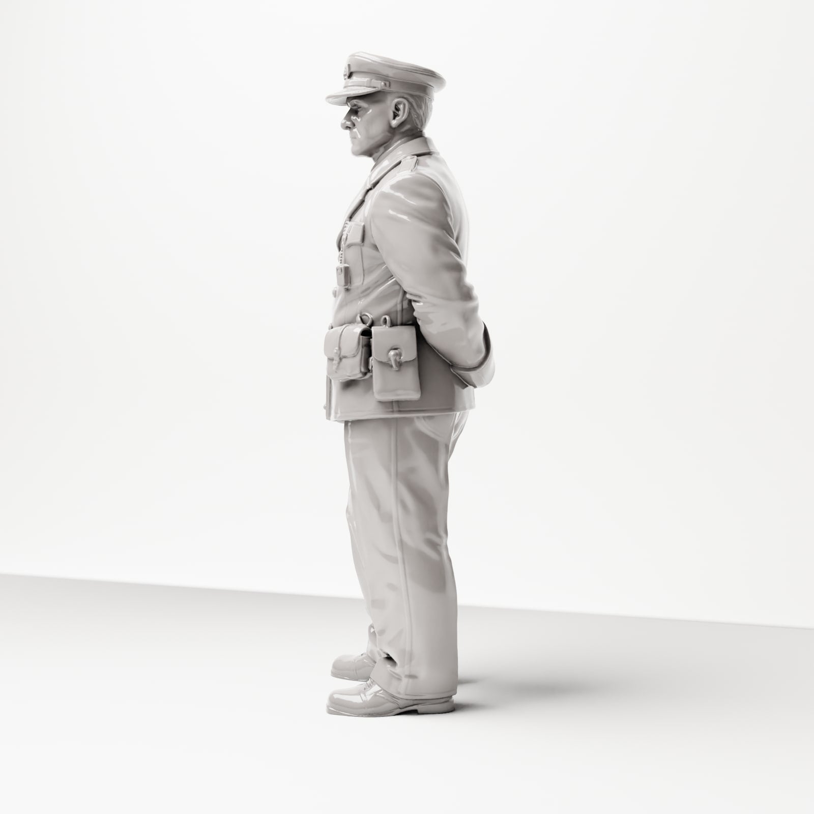 Product photo Diorama 1: Standing figure: Stationmaster / Station Inspector with clipboard (1920s-1930s) (sc01)