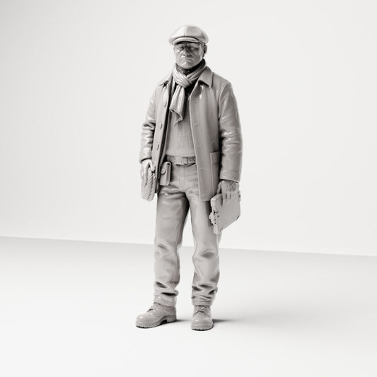 Diorama model-making product photo 0: Historical diorama figure: Kai foreman with cargo list, 1920s-1930s (sc14)