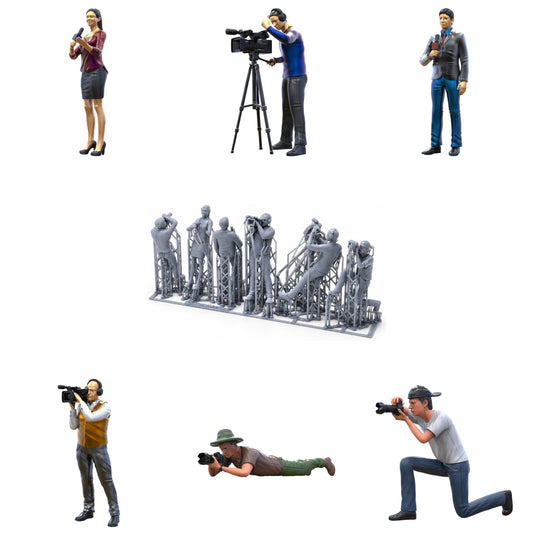 Product photo diorama and model building miniature figure: Reporter set, 6 figures