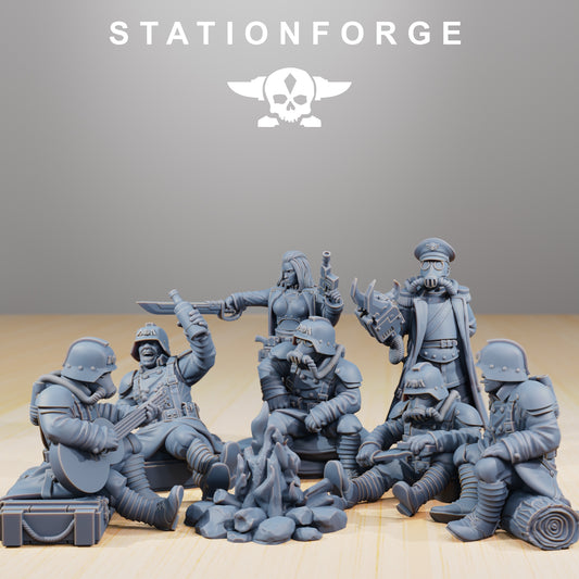 Product photo 28mm tabletop minis Stationforge: Comrades at Campfire