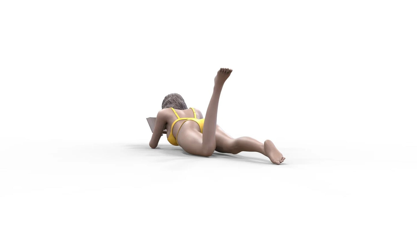 Product photo diorama and model building miniature figure: Woman at the beach 1